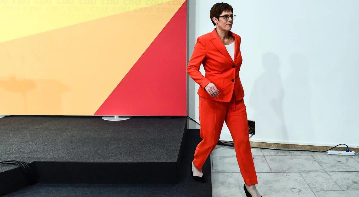 "Następczyni Merkel" rezygnuje z kandydowania na kanclerza i kierowania CDU