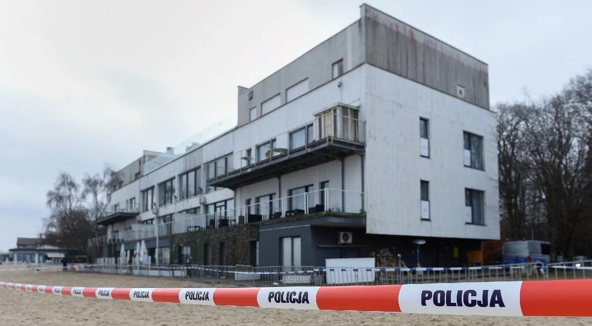 Policja nadal sprawdza dawną Zatokę Sztuki. "Czynności mogą potrwać kilka dni"