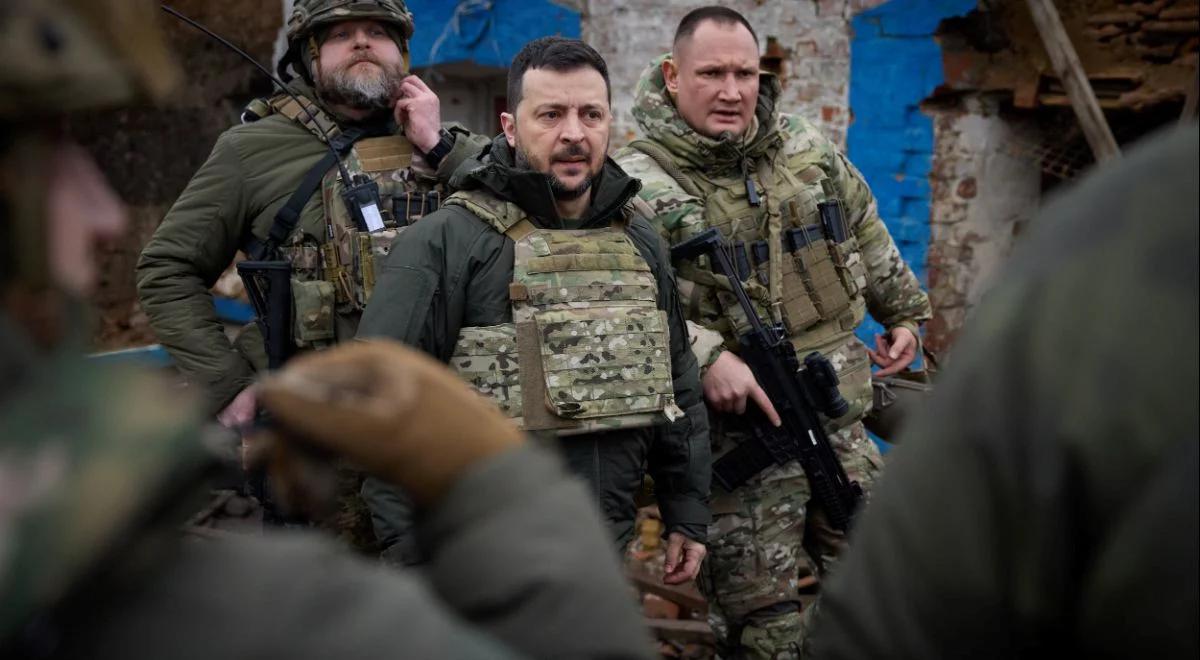 Zełenski pojechał na front. Spotkał się z żołnierzami walczącymi na Zaporożu