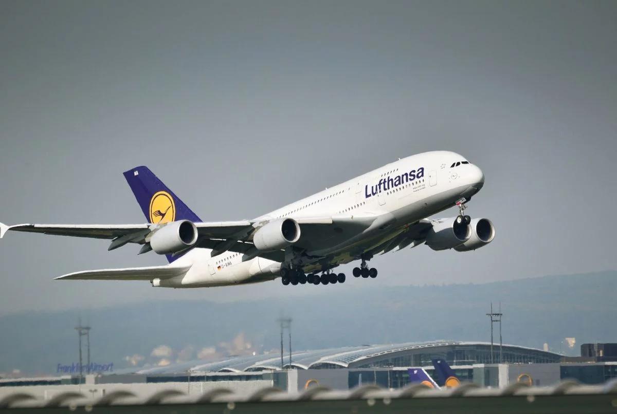 Lufthansa odwołuje loty z Polski 