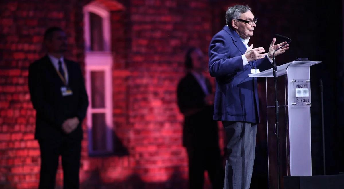 Marian Turski: Auschwitz nie spadł nagle z nieba, dreptał małymi kroczkami, zbliżał się