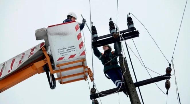 Awaria na Podlasiu zażegnana. Prąd jest w niemal wszystkich gospodarstwach