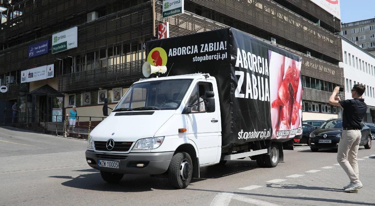 Kraków: spłonął bus z antyaborcyjnymi hasłami. Będzie zawiadomienie do prokuratury