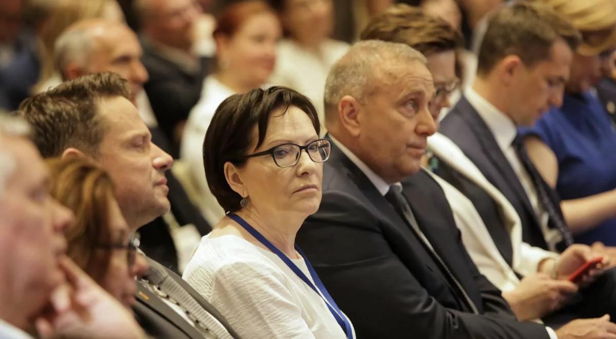 Publicysta: elity III RP cierpią na niedostatek prestiżu