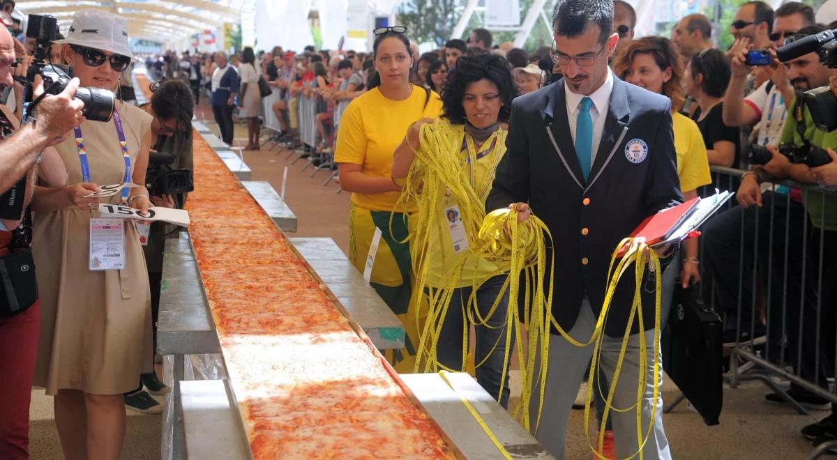 Pobili rekord Guinnessa. Upiekli najdłuższą pizzę na świecie