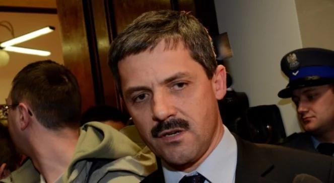  Po publikacjach prasowych "zawiesił" się w PO