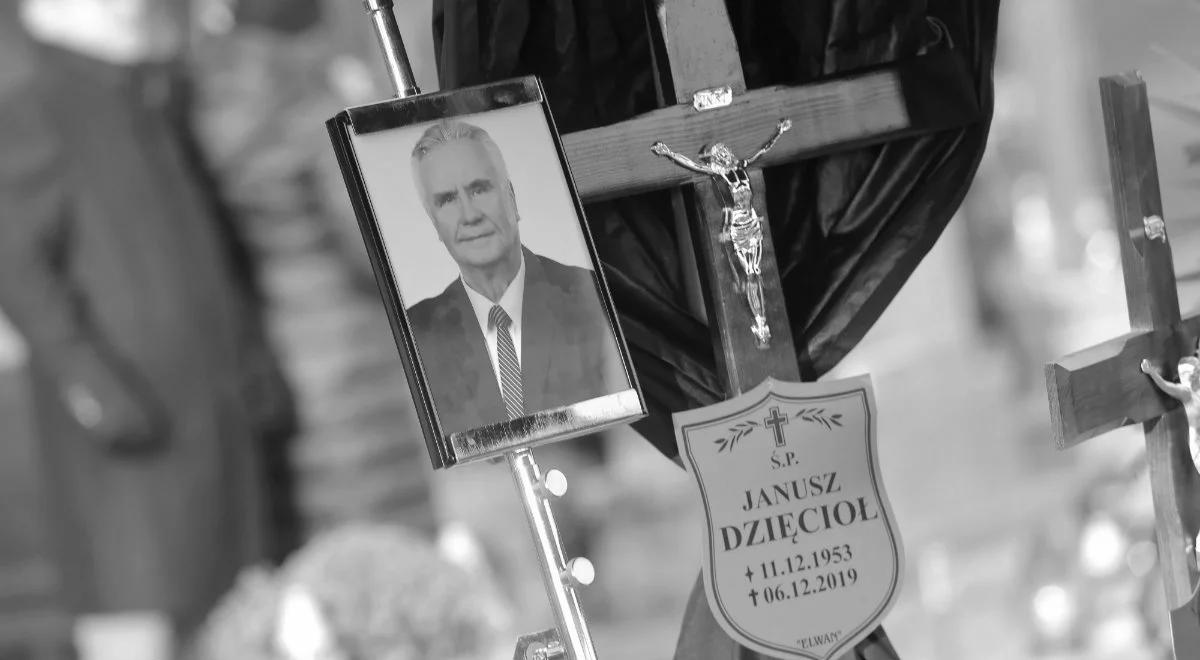 Ostatnie pożegnanie Janusza Dzięcioła. Bliscy wspominali byłego posła