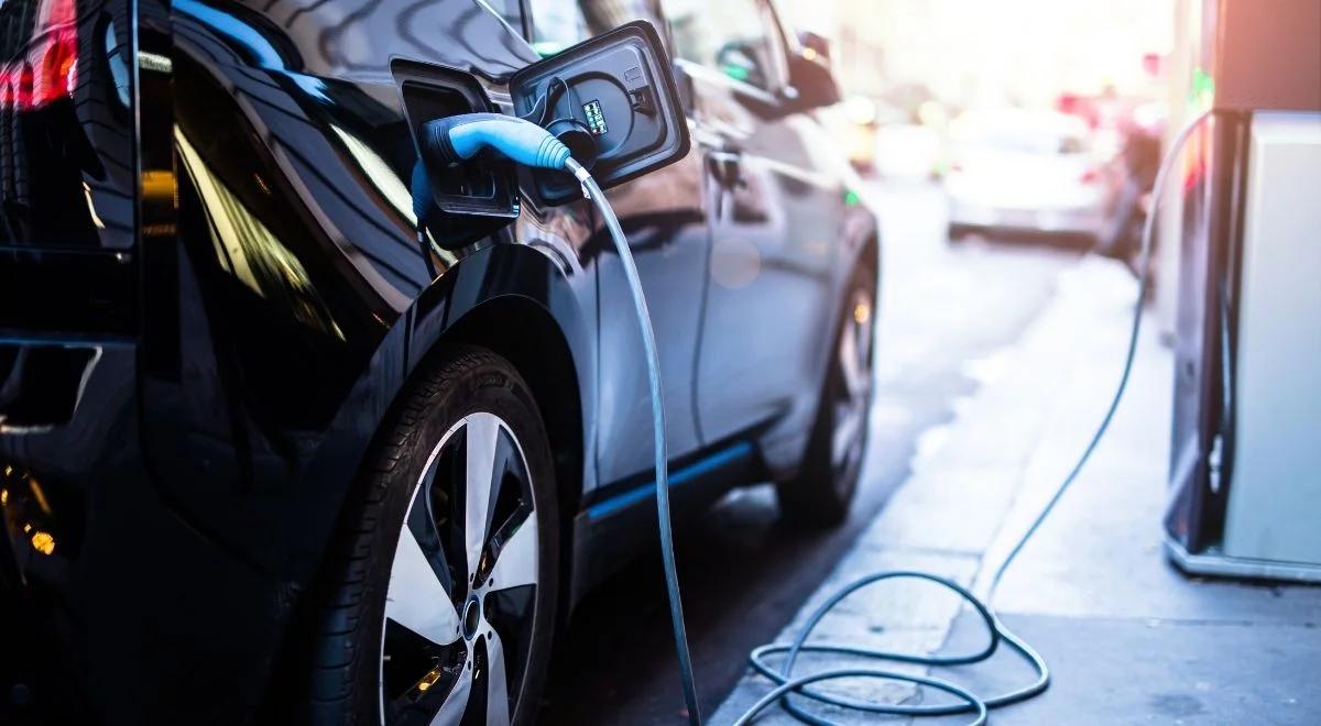 "Elektryki" biją na głowę diesle. W całej Europie rośnie sprzedaż samochodów na prąd