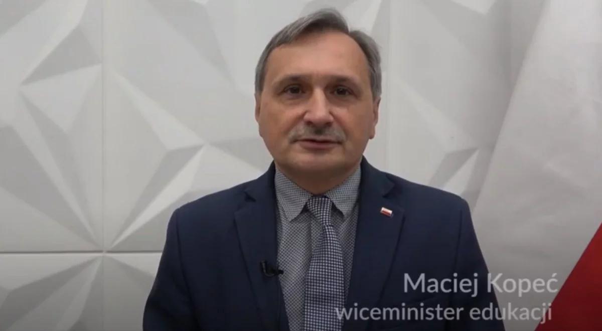 Zmiana wymagań na maturze i egzaminie ósmoklasisty? Wiceminister edukacji wyjaśnia