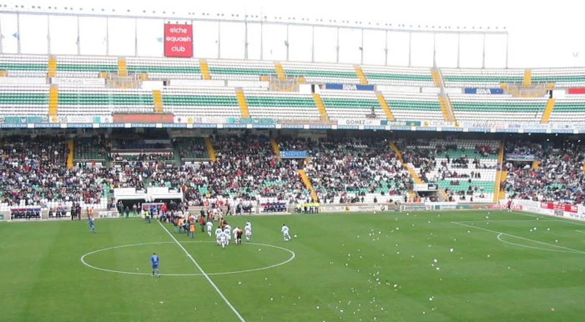 Primera Division: klub polskiego bramkarza zdegradowany za długi