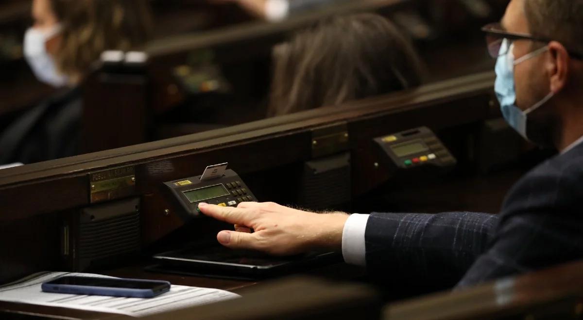 Miliardy złotych rocznie na Fundusz Medyczny. Jest decyzja Sejmu