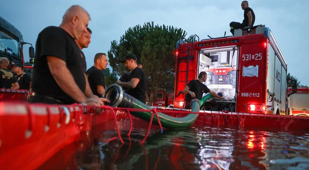 Polscy strażacy gaszą pożary we Francji. "Spotkaliśmy wiele przyjaznych gestów"