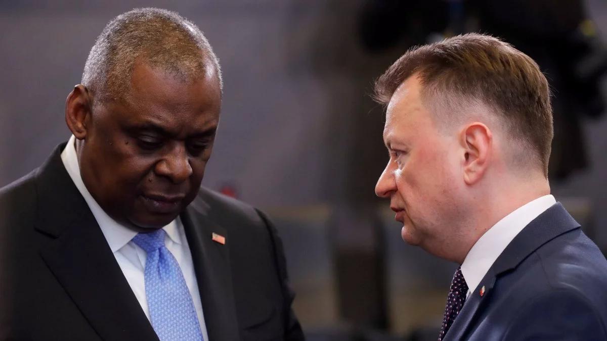 "Silne relacje i korzyści dla Wojska Polskiego". Szef MON przed spotkaniem z Lloydem Austinem