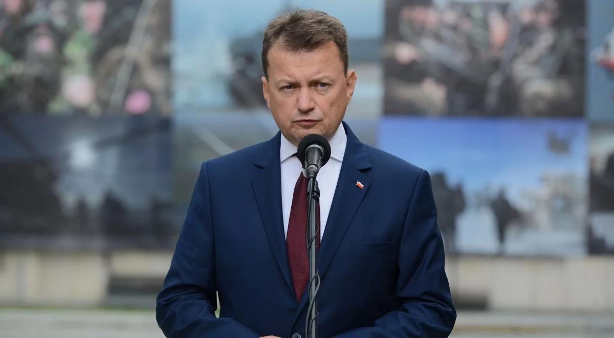 Szef MON wręczeniem odznaczeń zainaugurował obchody święta Wojska Polskiego