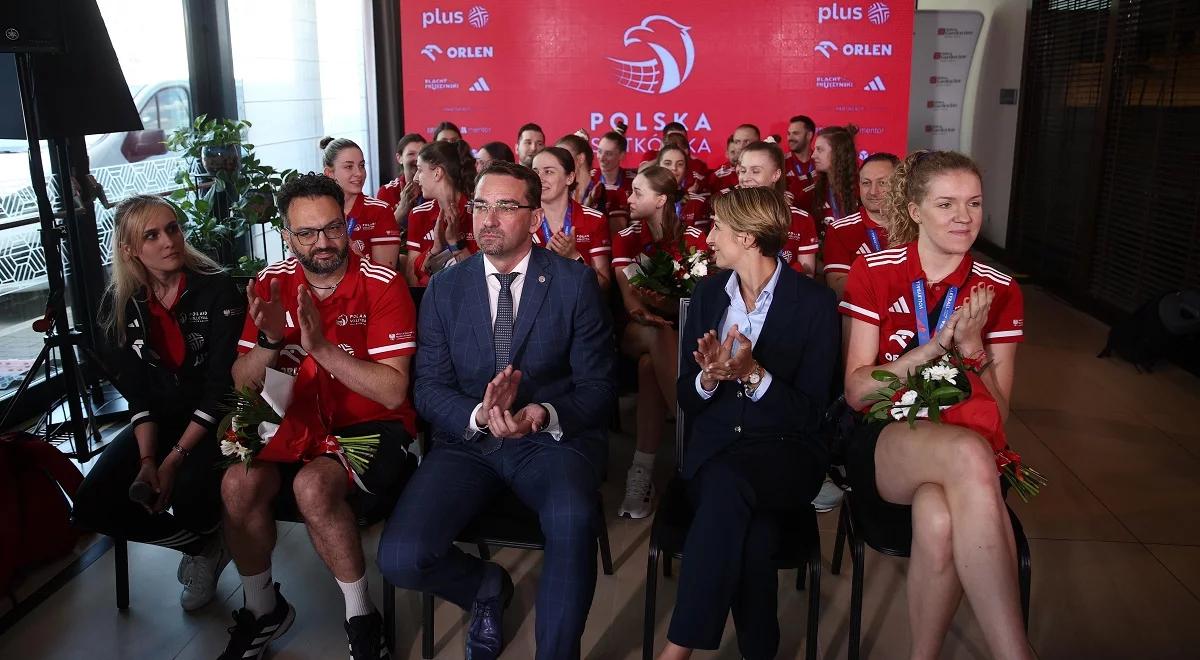 Prezes Świderski docenił sukces kadry. "Dziewczyny podniosły się po porażce"
