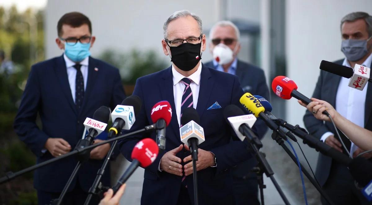 "Należy spodziewać się kontynuacji trendu tysiąca zakażeń". Szef MZ o pandemii
