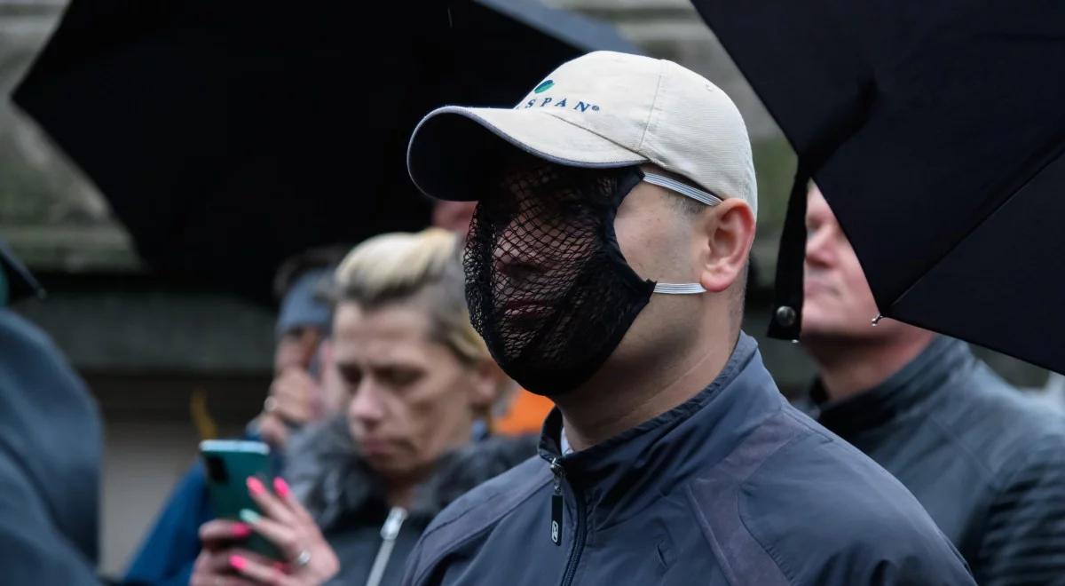 Prof. Doboszyńska: nie nosząc maseczki, zachowujemy się w sposób egoistyczny