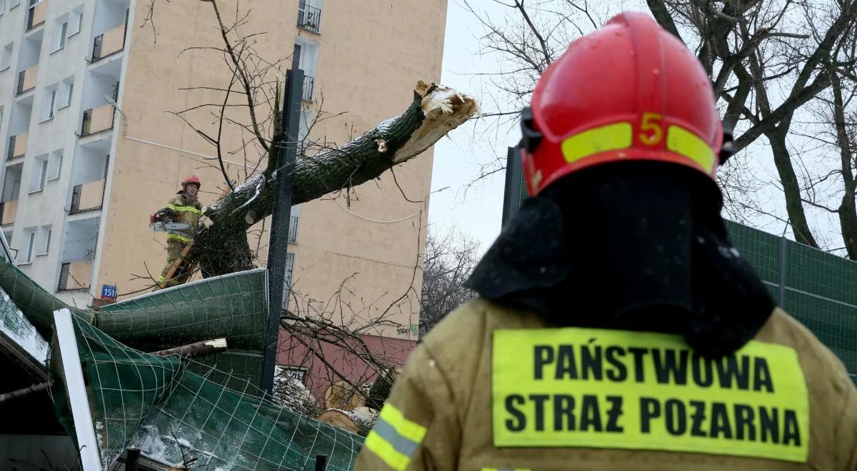 Wichury w Polsce. RCB rozesłało alerty. "Nie przebywaj w tych miejscach"