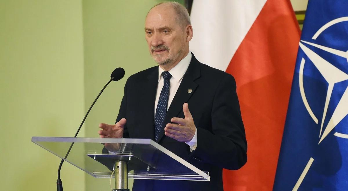 Szef MON: podstawą działania organizacji proobronnych jest patriotyzm