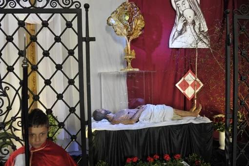 "Nawiązywanie do aktualnych wydarzeń w Grobach Pańskich nie jest nowością"