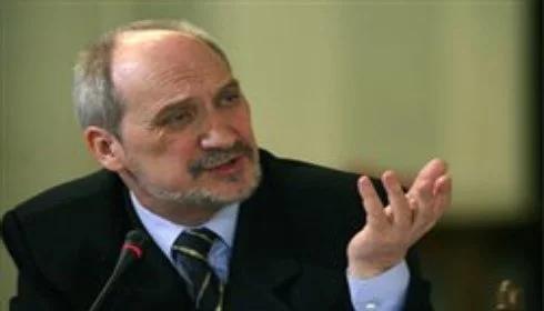 Macierewicz nie musi przepraszać ITI