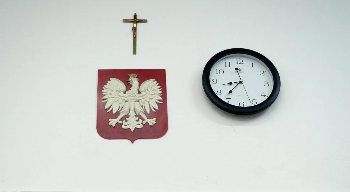 Sprawa usunięcia krzyży w przedszkolu w Szczecinie. Decyzja dyrektor niezgodna z prawem