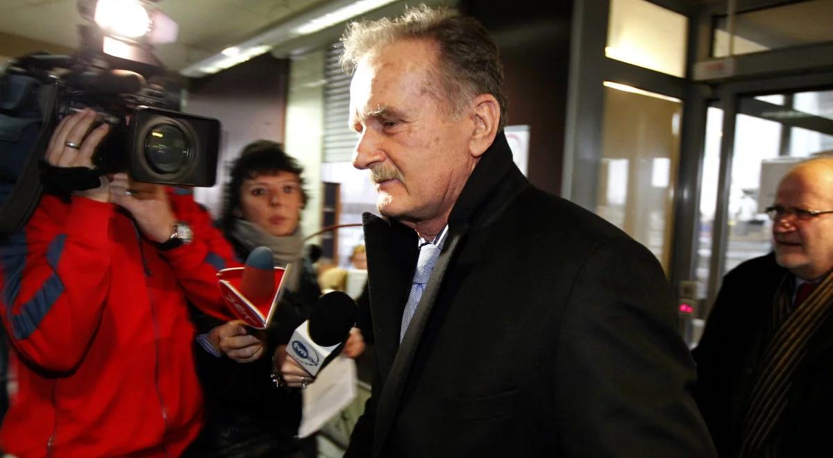 Sprawa korupcji przy prywatyzacjach. Gen. Czempiński wśród oskarżonych