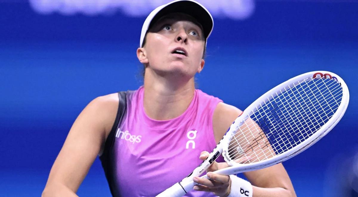 WTA Tokio. Świątek opuszcza kolejny turniej. Zamieszanie wokół Tokio. "Piramidalny nonsens"