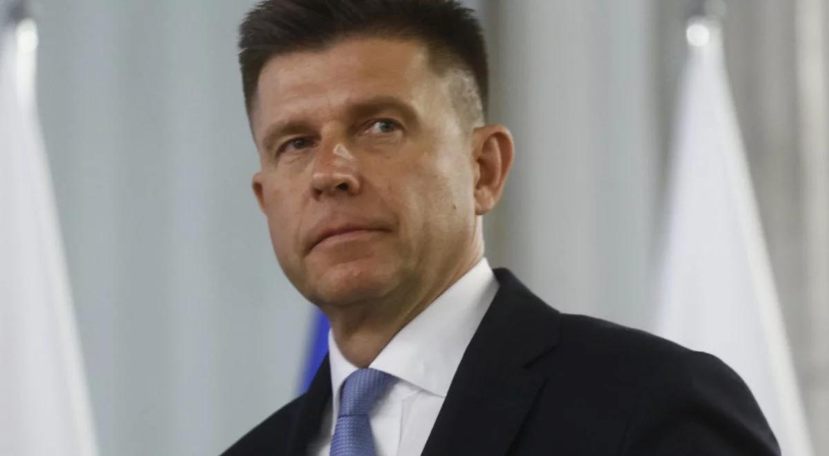 Petru nie chce CPK. Uważa, że Polska... ma silną konkurencję w Berlinie