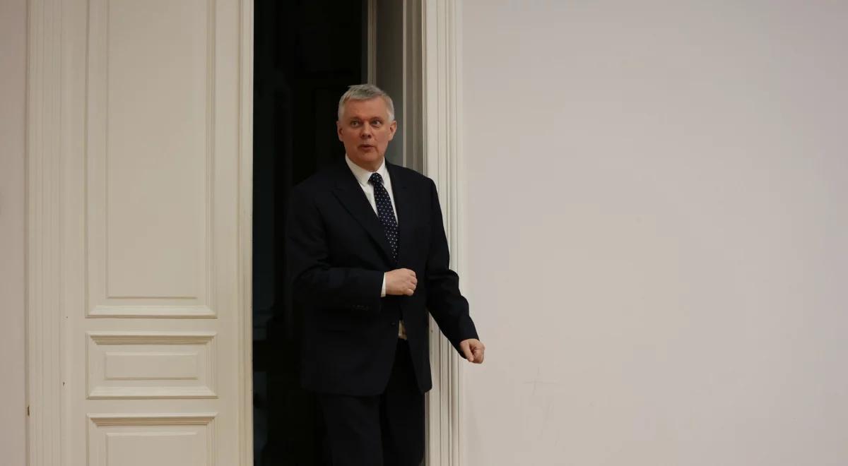 Kontrola granic. Szef MSWiA: proszę o żelazne wsparcie dla ludzi w mundurach