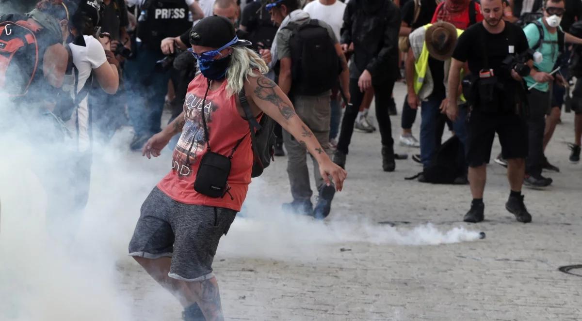 Szczyt G7 w Biarritz. Francja: policja użyła armatki wodnej przeciwko demonstrantom