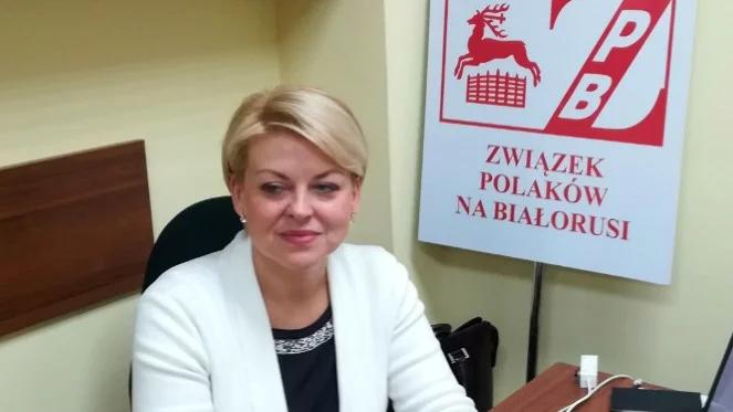 "Wygląda na wycieńczoną, intensywnie traci włosy". Niepokojące doniesienia o stanie zdrowia Andżeliki Borys