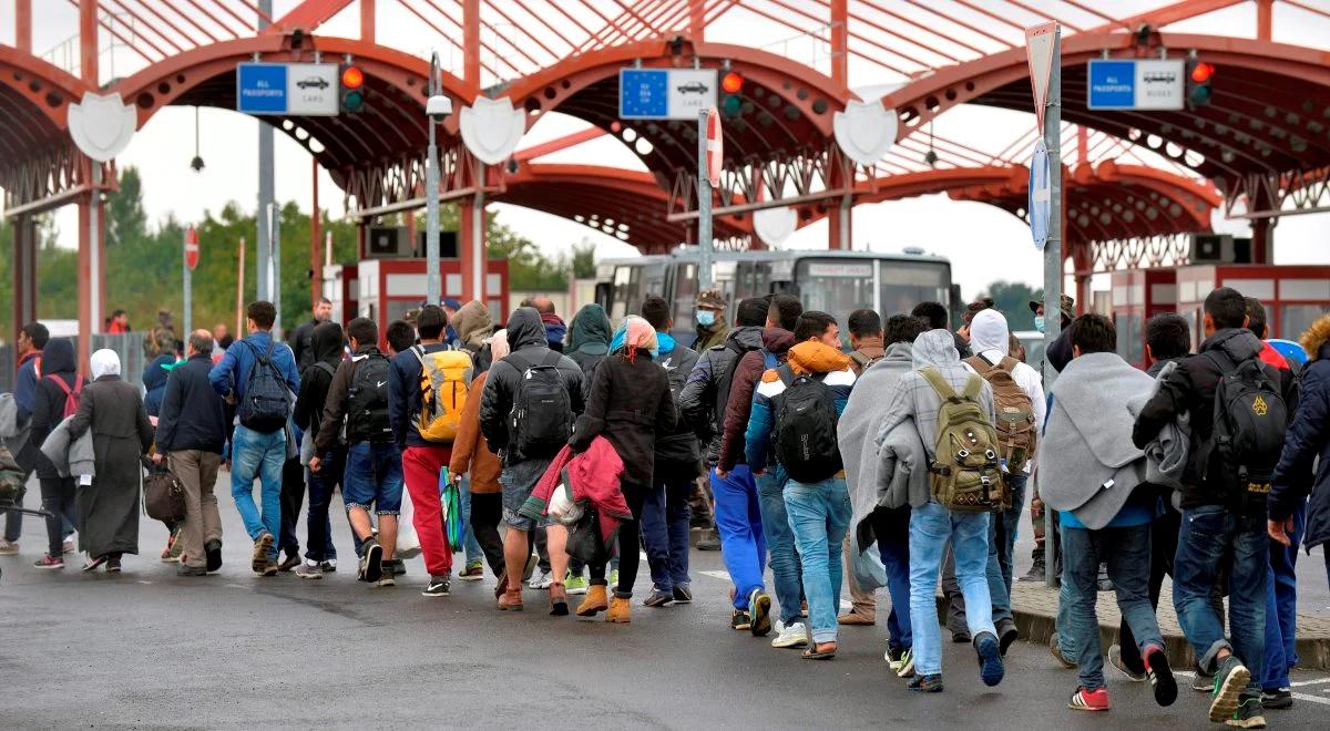 Węgry: 8 tys. imigrantów na jednym przejściu granicznym