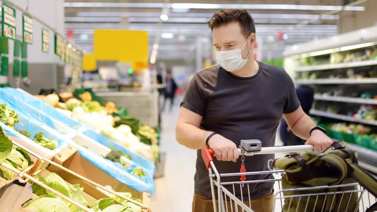 Zwyczaje zakupowe Polaków. Coraz chętniej chodzimy do sklepu w tygodniu