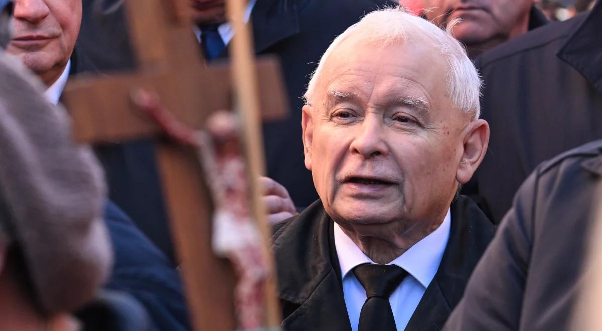 Kaczyński grzmiał w Warszawie: powrót do czarnej karty w historii