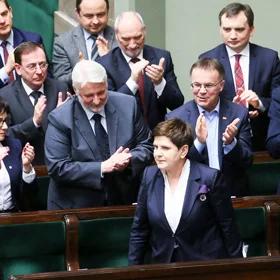 Sejm: wotum nieufności wobec rządu Beaty Szydło odrzucone