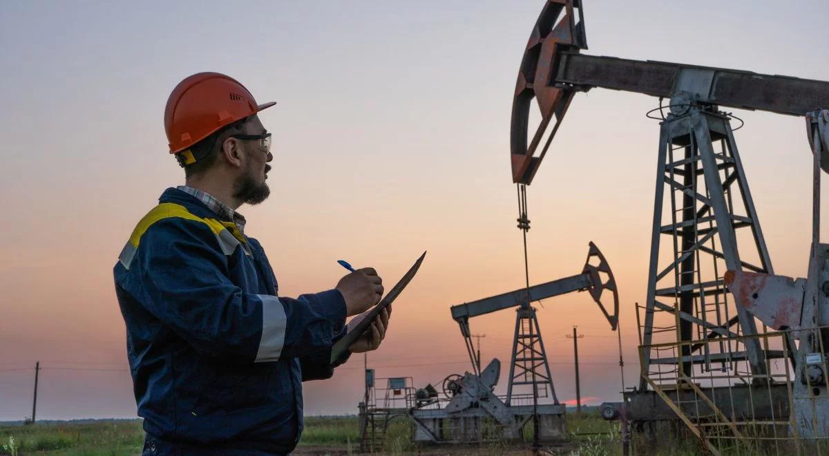 "Cięcie wydobycia ropy jest niewskazane". Reakcja USA na decyzję państw OPEC