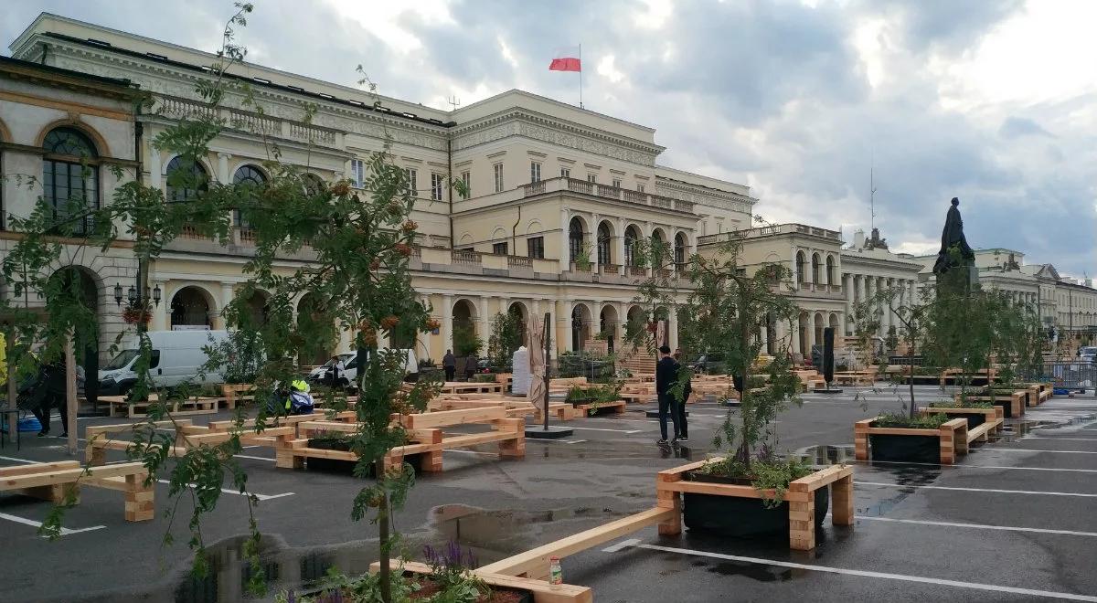 Kolejne decyzje warszawskiego ratusza ws. Strefy Relaksu na placu Bankowym