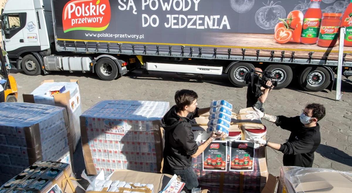 Żywność dla seniorów, bezdomnych i chorych. Caritas pomaga w czasie epidemii