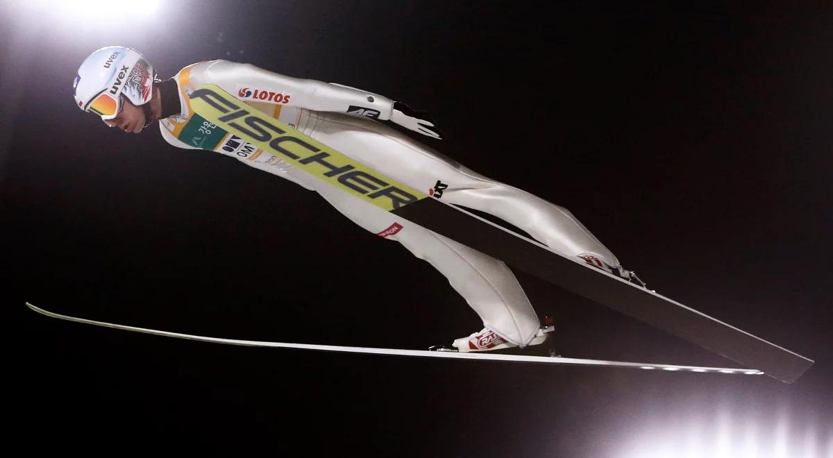 PŚ w skokach: Kamil Stoch tym razem na najniższym stopniu podium. Polacy nie oczarowali