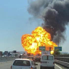 Eksplozja w pobliżu lotniska w Bolonii. Są zabici i wielu rannych