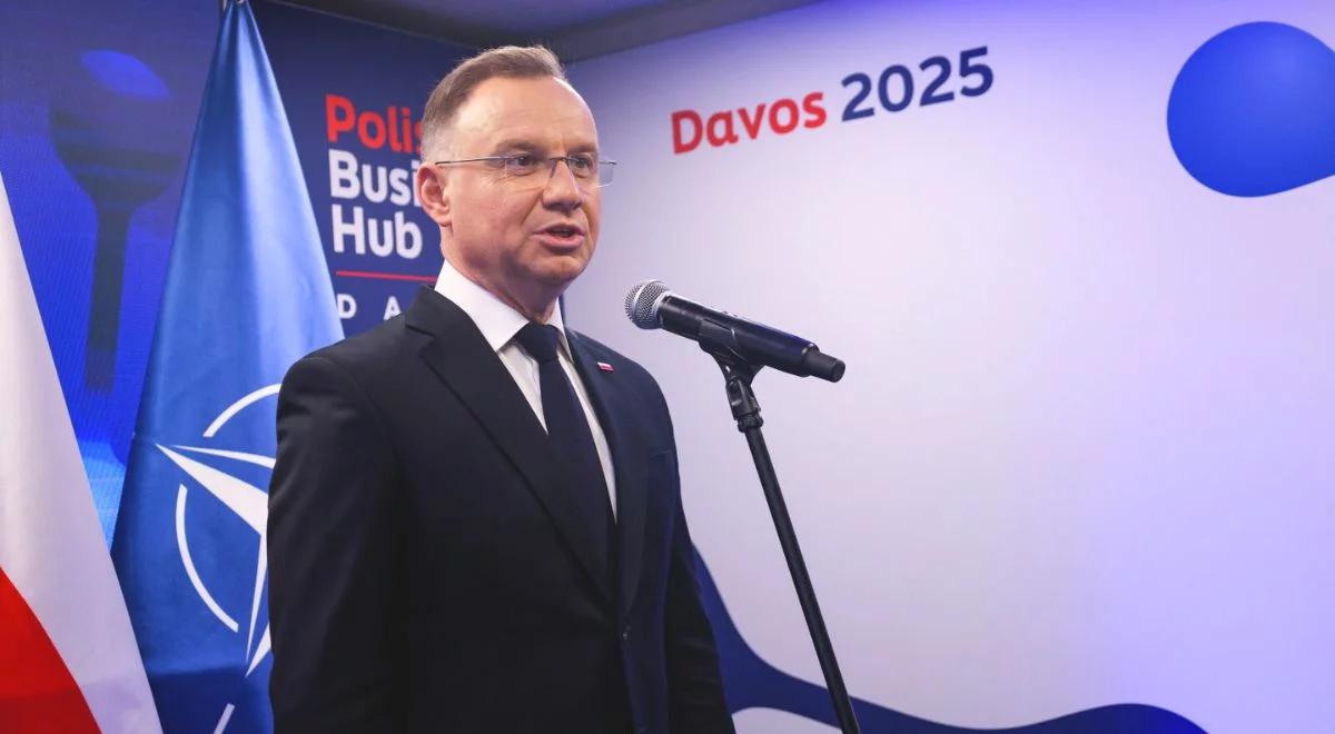 Duda i Sikorski zgodni podczas szczytu w Davos. "Putin powinien o to prosić"