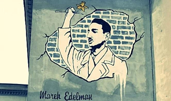 Warszawa: mural z Markiem Edelmanem wraca na Muranów