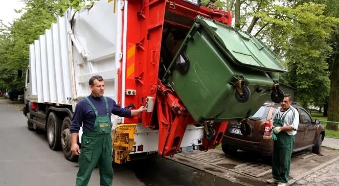 Afera śmieciowa: dymisja wiceprezydenta Warszawy