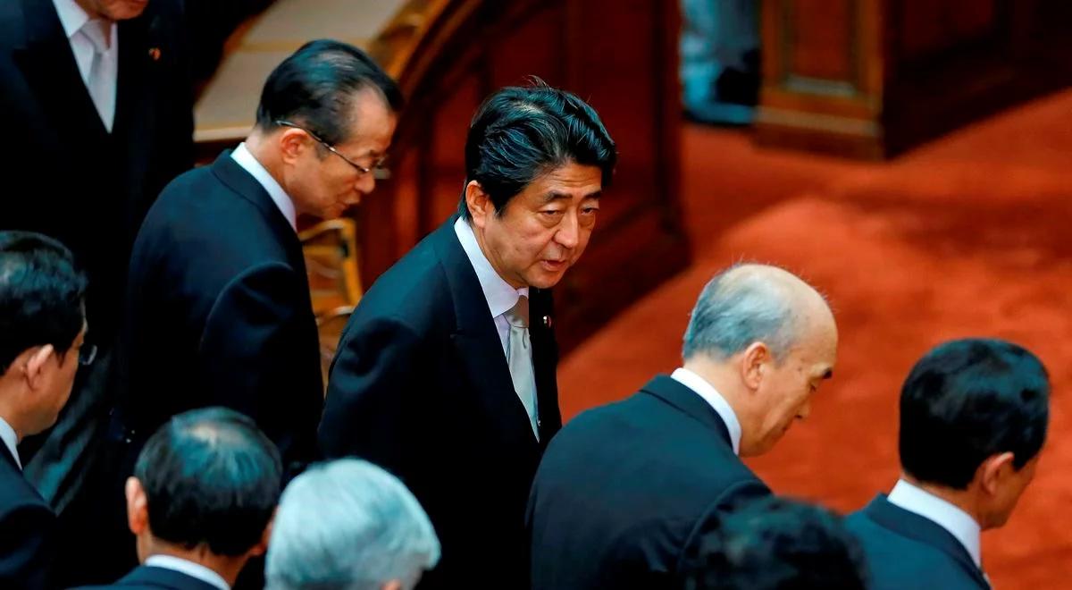 Premier Japonii złożył rytualną ofiarę w świątyni Yasukuni - symbol japońskiego militaryzmu