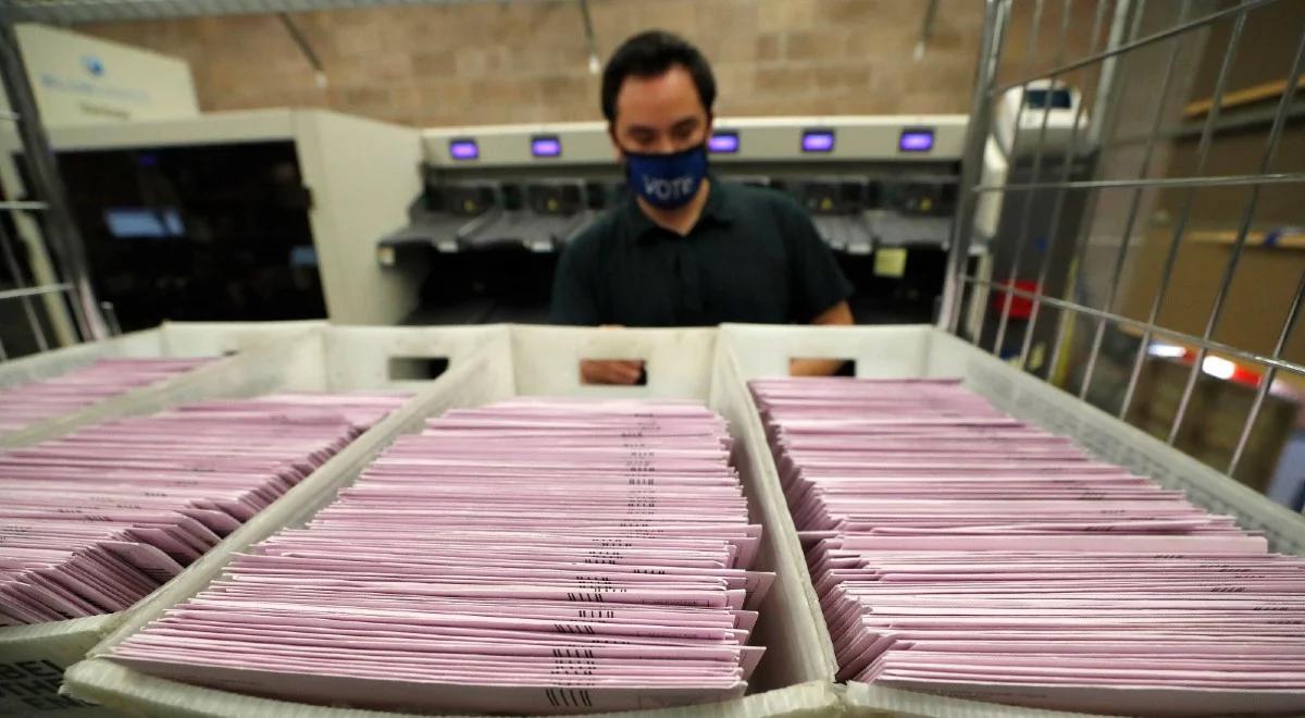 89 głosów elektorskich dla Bidena, 72 dla Trumpa. Trwa walka wyborcza w USA