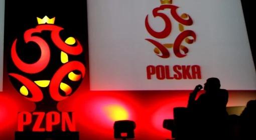 Orzełek na koszulkach będzie obowiązkowy?