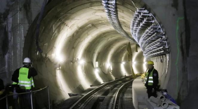 Warszawa: nowa stacja metra "Stadion Narodowy"