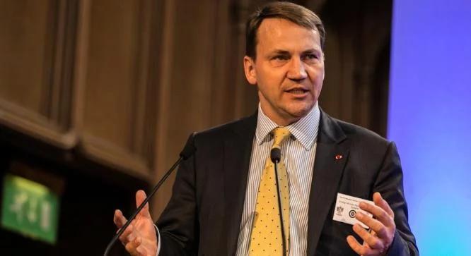 Radosław Sikorski o aferze taśmowej: "Wprost" kłamie, "murzyńskość to...."