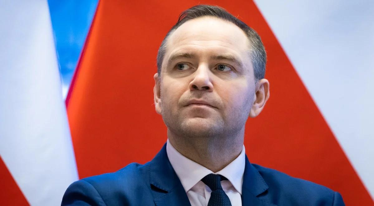 Zła wiadomość dla Nawrockiego, większość Polaków chce jego rezygnacji. Jest nowy sondaż